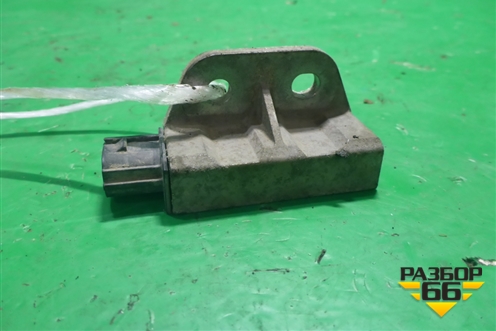 Датчик AIR BAG (правый) для Nissan Murano (Z50) с 2002-2008г (Мурано)