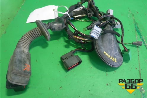 Проводка двери передней правой (YMM503040A) для Land Rover Discovery 3 с 2004-2009г (Дискавери)