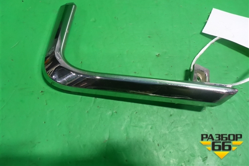 Накладка ПТФ левая (после 2015г верхняя) (5212660130) для Toyota Land Cruiser (200) с 2008г (Ленд Крузер)