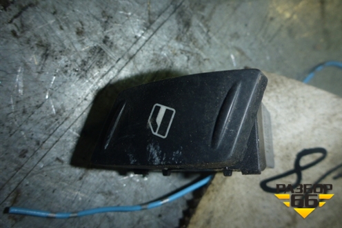 Кнопка стеклоподъёмника передняя правая (1Z0959856) для Skoda Octavia (А5) с 2004-2013г (Октавия)