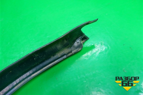Уплотнитель на кузов правый для VAZ Granta/Гранта