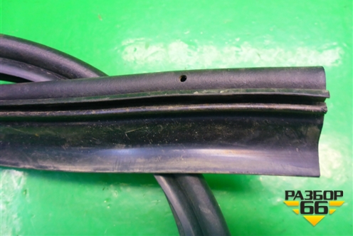 Уплотнитель на кузов правый для VAZ Granta/Гранта