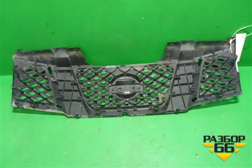 Решетка радиатора (до 2010г) (2310EB400) для Nissan Navara (D40) с 2005-2015г