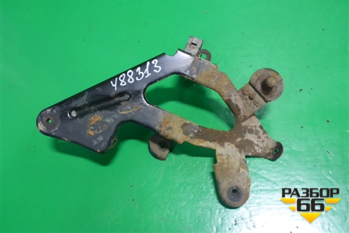 Кронштейн воздушного фильтра (MR993559) для Mitsubishi Grandis с 2004г