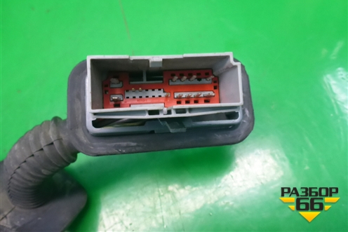 Проводка двери передней правой (YMM502631A) для Land Rover Discovery 3 с 2004-2009г (Дискавери)