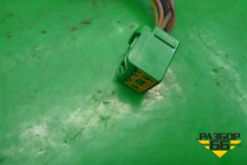 Проводка двери передней правой (YMM502631A) для Land Rover Discovery 3 с 2004-2009г (Дискавери)