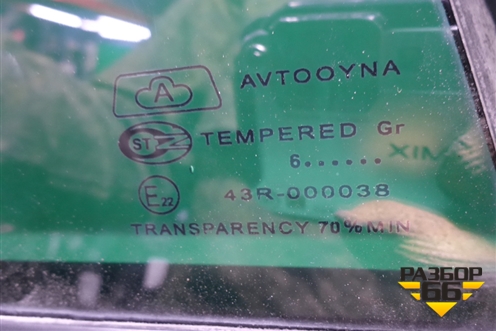 Стекло двери задней левой форточка (90196929) для Daewoo Nexia с 1995-2016г (Нексия)