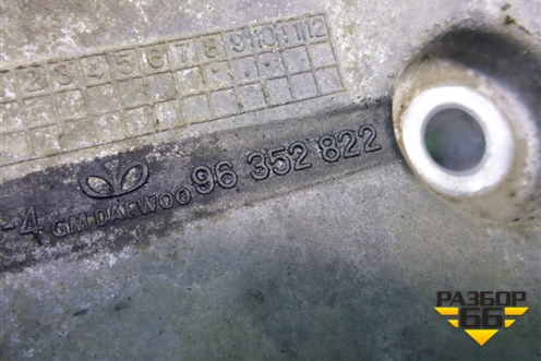 Кронштейн компрессора кондиционера (1.4л F14D3) (96352822) для Chevrolet Aveo (T200) с 2003-2008