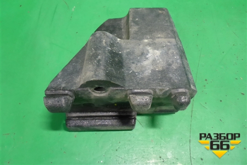 Наполнитель переднего бампера (правый) (2H0807666A) для Volkswagen Amarok с 2010г