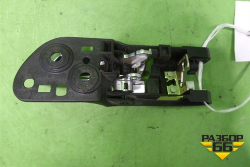 Ручка внутренняя двери передней правой для Acura ZDX с 2009-2013г