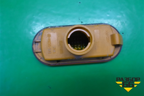 Повторитель на крыло (2S6A13K354AD) для Ford Fusion с 2002г (Фьюжн)