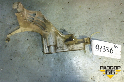 Кронштейн двигателя правый для Saab 9-5 с 1997г