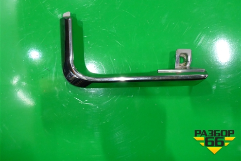 Накладка ПТФ левая (после 2015г верхняя) (5212660130) для Toyota Land Cruiser (200) с 2008г (Ленд Крузер)