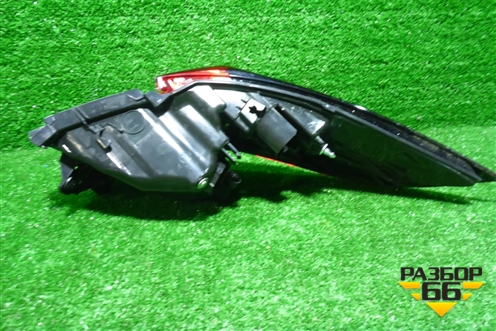 Фонарь задний наружный правый (8155002D11) для Toyota Corolla (E21) с 2018г (Королла 210)