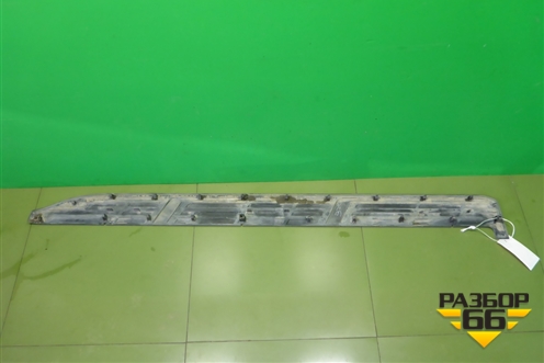 Накладка подножки левой (5177260180) для Toyota Land Cruiser Prado(150) с 2009г (Ленд Крузер Прадо)