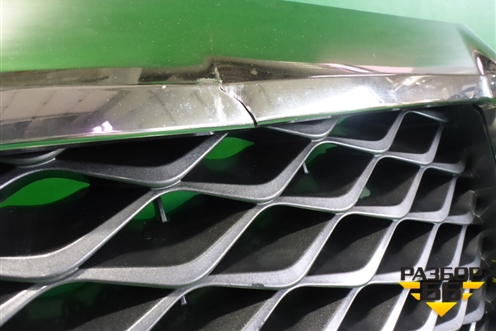 Решетка радиатора (после 2017г под камеру) (623106GW0A) для Infiniti Infiniti QX56/QX80 (Z62) с 2010г (Ку икс56/80)