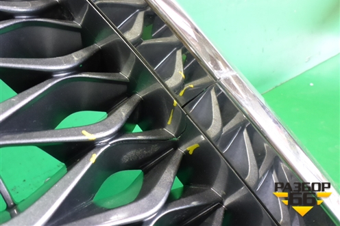 Решетка радиатора (после 2017г под камеру) (623106GW0A) для Infiniti Infiniti QX56/QX80 (Z62) с 2010г (Ку икс56/80)