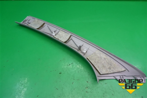 Обшивка стойки лобового стекла правая (2N11N03198BHW) для Ford Fusion с 2002г (Фьюжн)