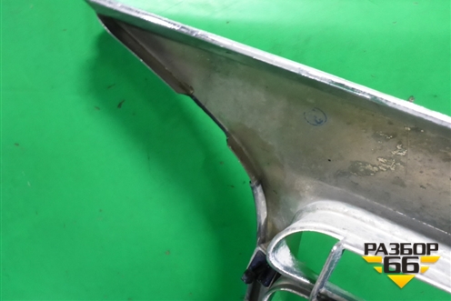 Решетка радиатора (до 2014г) (623101LA0A) для Infiniti Infiniti QX56/QX80 (Z62) с 2010г (Ку икс56/80)