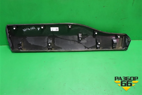 Накладка двери задней правой (7507742040) для Toyota Rav-4 с 2018г (Рав 4)