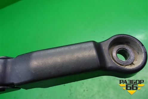 Поводок стеклоочистителя правый для Nissan Primera (P12E) с 2001-2008г (Примера)