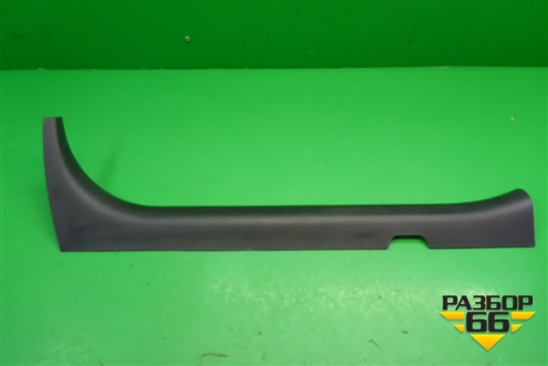 Накладка порога внутренняя переднего правого (769B4AV700) для Nissan Primera (P12E) с 2001-2008г (Примера)