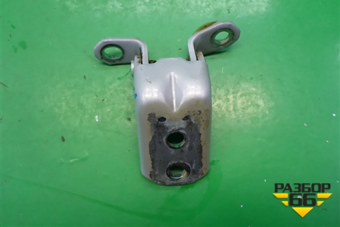 Петля двери задней правой нижняя для Nissan Primera (P12E) с 2001-2008г (Примера)