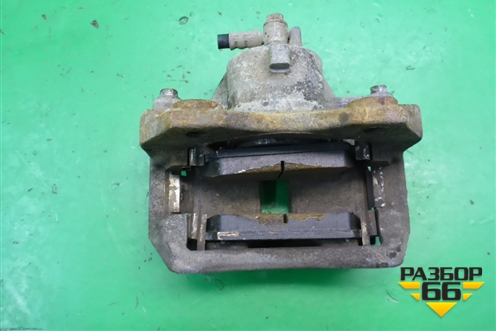 Суппорт передний левый для Nissan Primera (P12E) с 2001-2008г (Примера)