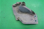 Кронштейн впускного коллектора (1.6л QG16) для Nissan Primera (P12E) с 2001-2008г (Примера)