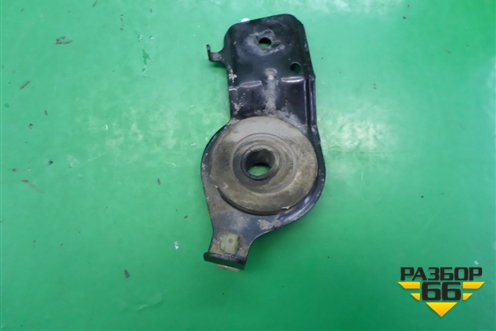 Кронштейн радиатора верхний (правый) для Nissan Primera (P12E) с 2001-2008г (Примера)