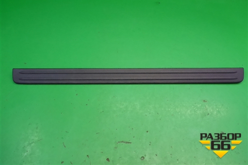 Накладка порога внутренняя переднего правого (в проём) (76980AV700) для Nissan Primera (P12E) с 2001-2008г (Примера)