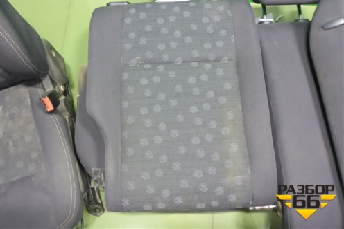Сиденья комплект (с AIR BAG седан) для Nissan Primera (P12E) с 2001-2008г (Примера)