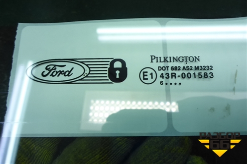 Стекло двери передней левой для Ford Fusion с 2002г (Фьюжн)