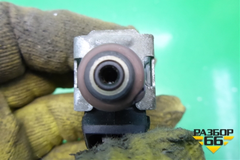 Форсунка инжекторная электрическая (1.4л FXJA) (98MF9F593BC) для Ford Fusion с 2002г (Фьюжн)