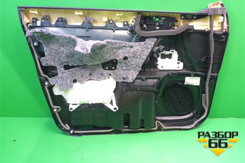 Обшивка двери передней правой под электрику для Toyota Land Cruiser Prado(150) с 2009г (Ленд Крузер Прадо)