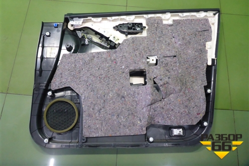 Обшивка двери передней левой под электрику (правый руль) (809251AA0A) для Nissan Murano (Z51) с 2007-2015г (Мурано)