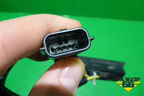 Кнопка открывания багажника для Nissan Qashqai (J11E) с 2013г