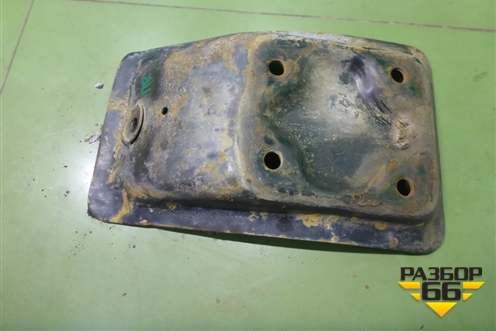 Кронштейн амортизатора переднего для Hyundai  HD 35-78 с 2003г