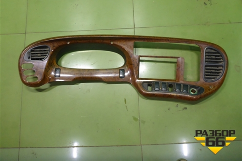 Накладка на торпедо  (847105A000) для Hyundai  HD 35-78 с 2003г