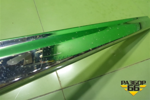 Накладка двери передней левой (808713KA0A) для Nissan Pathfinder (R52R) с 2012-2020г