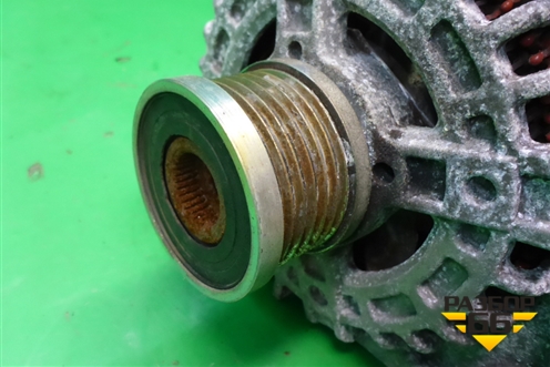 Генератор (2.0л MR20) (23100EN00B) для Nissan X-Trail (Т31) с 2007-2014г