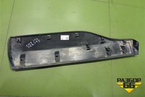 Накладка двери задней правой (7507742040) для Toyota Rav-4 с 2018г (Рав 4)