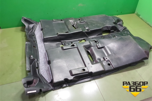 Покрытие напольное (правый руль) (749023UB0A) для Nissan X-Trail (Т31) с 2007-2014г