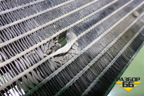 Радиатор кондиционера  (23437857) для Volvo TRUCK FH с 2013-2019г (ФШ)