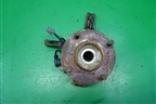 Кулак поворотный передний правый для Nissan Bluebird Sylphy с 2000-2005г