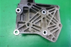 Кронштейн компрессора кондиционера (1.5л QG15) для Nissan Bluebird Sylphy с 2000-2005г (Блюбирд Силфи)