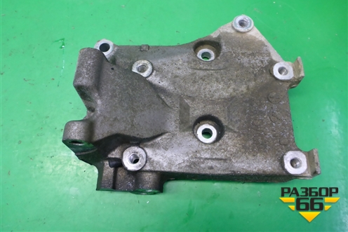 Кронштейн компрессора кондиционера (1.5л QG15) для Nissan Bluebird Sylphy с 2000-2005г (Блюбирд Силфи)