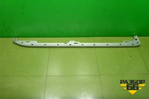 Накладка подножки левой (крашеная) (5177160180) для Toyota Land Cruiser Prado(150) с 2009г (Ленд Крузер Прадо)