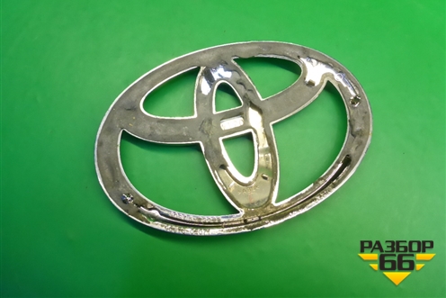 Эмблема на дверь багажника (9097502063) для Toyota Highlander с 2007-2013г