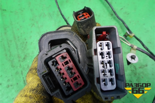 Проводка двери задней правой (мех.стеклоподъёмник) для Ford Fusion с 2002г (Фьюжн)